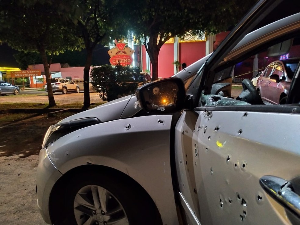 Casal é executado com cerca de 100 tiros de fuzil na fronteira do Brasil com Paraguai